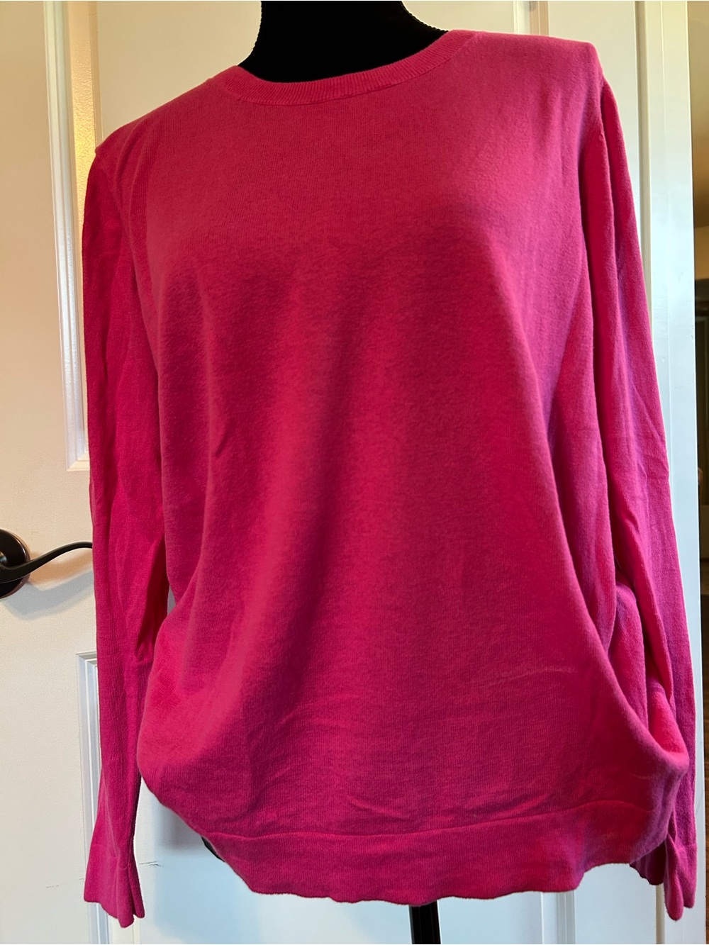 JCrew Teddi Women's Bright Pink Crewneck Sweater